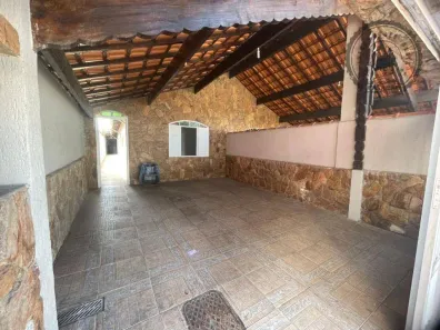Casa com 3 Quartos à venda, 212m² no Guilhermina, Praia Grande