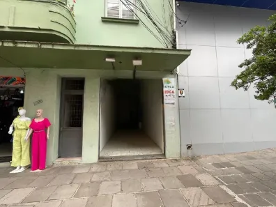Ponto Comercial para alugar, 35m² no Centro, Caxias do Sul