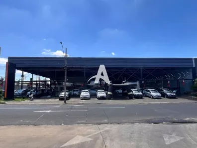 Ponto Comercial para alugar, 1700m² no Brasil, Uberlândia
