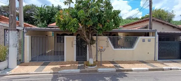 Casa com 3 Quartos à venda, 169m² no Jardim Bom Retiro, Valinhos