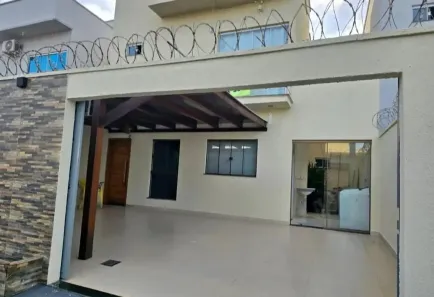 Casa com 3 Quartos à venda, 190m² no Jardim García, Campinas