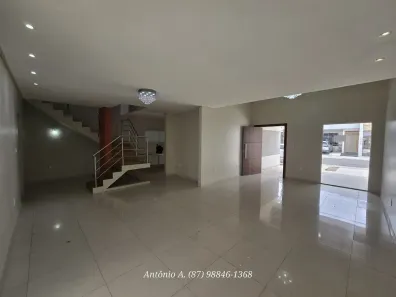Casa de Condomínio com 3 Quartos à venda, 200m² no Centro, Petrolina