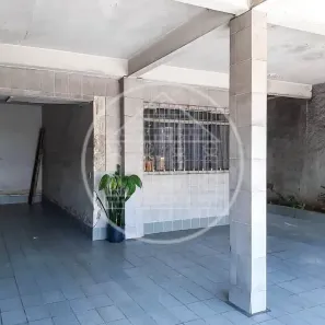 Imóvel Comercial com 3 Quartos à venda, 200m² no Parque Colonial, São Paulo