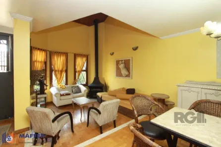 Casa com 3 Quartos à venda, 200m² no Jardim Itu, Porto Alegre