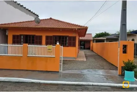 Casa com 3 Quartos à venda, 111m² no São João do Rio Vermelho, Florianópolis