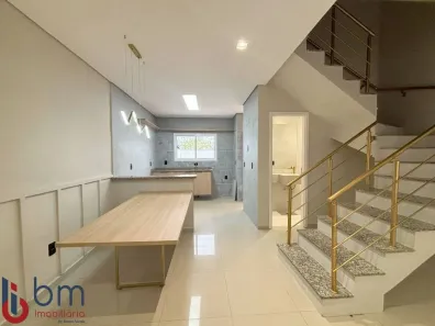 Sobrado com 2 Quartos à venda, 75m² no Centro, Bertioga