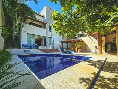 Casa com 4 Quartos à venda, 266m² no Candeal, Salvador