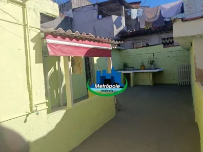 Casa com 1 Quarto para alugar, 50m² no Jardim Almeida Prado, Guarulhos