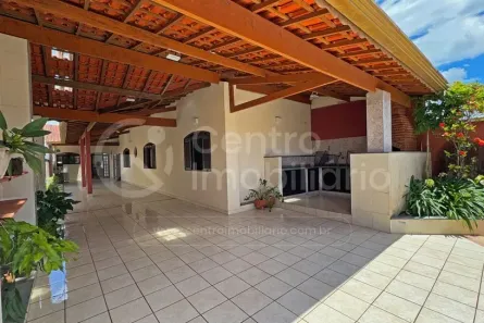 Casa com 5 Quartos à venda, 295m² no Vila Romar, Peruíbe