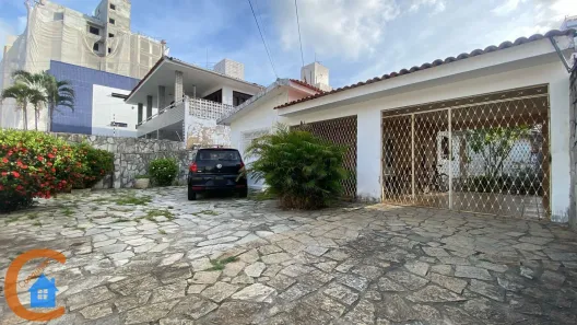 Casa com 3 Quartos à venda, 230m² no Manaíra, João Pessoa