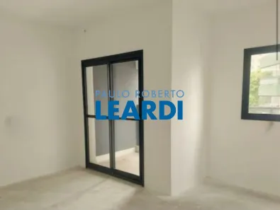 Sala Comercial à venda, 31m² no Chácara Inglesa, São Paulo