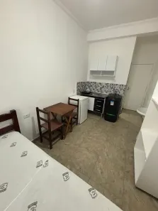 Kitnet com 1 Quarto para alugar, 30m² no Centro, Caraguatatuba