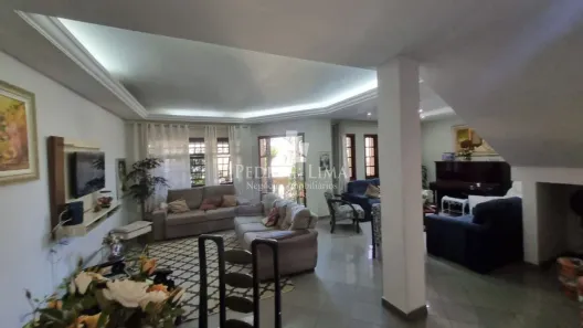 Sobrado com 5 Quartos à venda, 260m² no Vila Santana, São Paulo