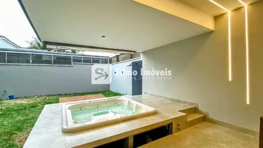 Casa com 3 Quartos à venda, 300m² no Aclimação, Uberlândia
