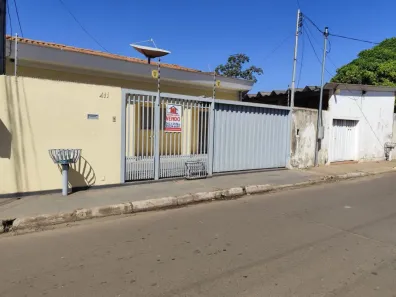 Casa com 2 Quartos à venda, 88m² no Centro-Sul, Várzea Grande
