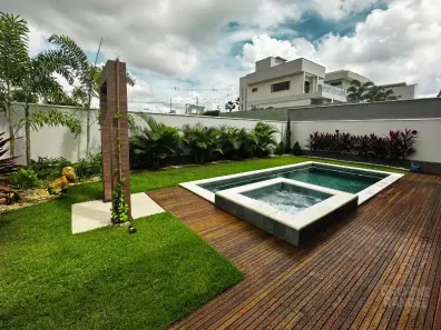 Casa de Condomínio com 4 Quartos à venda, 233m² no Cidade Alpha, Eusébio