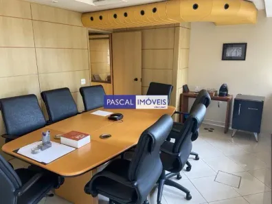 Sala Comercial à venda, 180m² no Santo Amaro, São Paulo