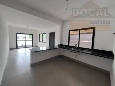 Sobrado com 3 Quartos à venda, 123m² no Morada dos Pássaros, Taboão da Serra