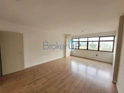Sala Comercial para alugar, 50m² no Centro Histórico, Porto Alegre