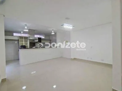 Sobrado com 3 Quartos para alugar, 167m² no Vila Alpina, Santo André