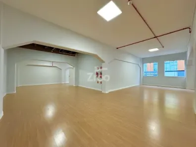 Sala Comercial para alugar, 350m² no Centro, Blumenau