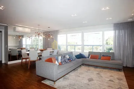Apartamento com 3 Quartos para alugar, 137m² no Rio Branco, Porto Alegre