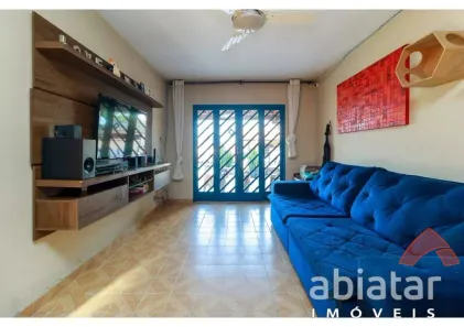 Casa com 3 Quartos à venda, 190m² no Jardim Monte Azul, São Paulo