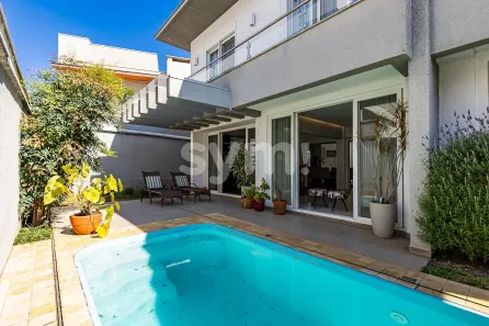 Casa de Condomínio com 4 Quartos à venda, 330m² no Tingui, Curitiba