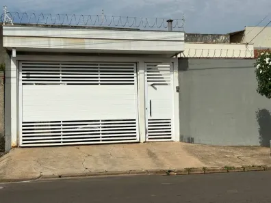 Casa com 3 Quartos à venda, 170m² no Jardim Santa Antonieta, Marília