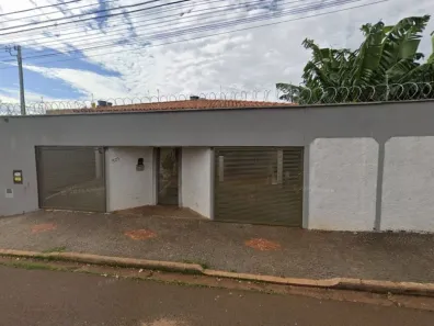Casa com 1 Quarto à venda, 236m² no Centro, Ituiutaba
