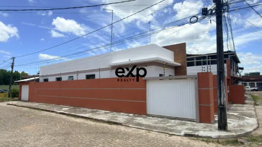 Casa com 3 Quartos à venda, 250m² no Graça, Valença