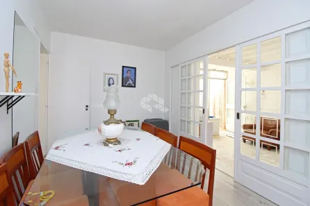 Apartamento com 3 Quartos à venda, 106m² no Moinhos de Vento, Porto Alegre