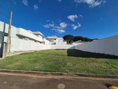 Lote/Terreno à venda, 302m² no Loteamento Habitacional São Carlos 1, São Carlos