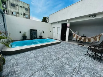 Casa com 3 Quartos à venda, 125m² no Flores, Manaus