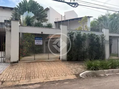 Casa com 4 Quartos à venda, 373m² no Plano Diretor Sul, Palmas