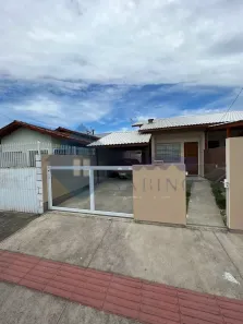 Casa com 2 Quartos à venda, 65m² no Barra do Aririú, Palhoça