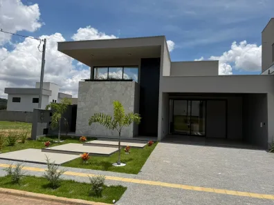 Casa de Condomínio com 3 Quartos à venda, 177m² no Jardins Porto, Senador Canedo