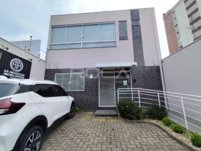 Sala Comercial para alugar, 10m² no Centro, São Carlos