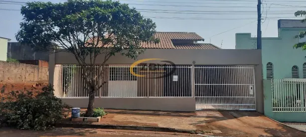 Casa com 3 Quartos à venda, 100m² no Jardim Maria Celina, Londrina