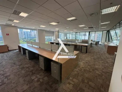 Sala Comercial para alugar, 1850m² no Itaim Bibi, São Paulo