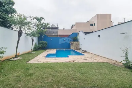 Casa com 4 Quartos à venda, 470m² no Vila Curuçá, Santo André