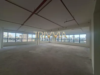 Sala Comercial para alugar, 207m² no Tabajaras, Uberlândia