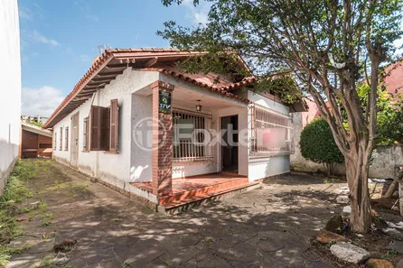 Casa com 4 Quartos à venda, 190m² no Medianeira, Porto Alegre
