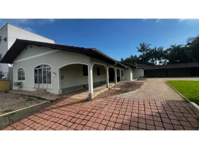 Lote/Terreno à venda, 2818m² no Quintino, Timbó