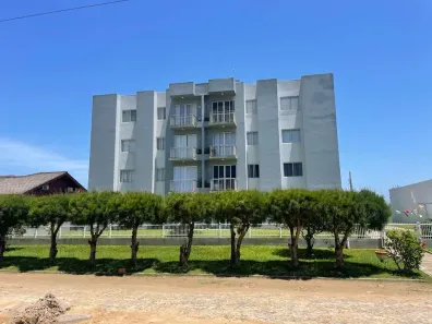 Apartamento com 3 Quartos para alugar, 100m² no , Laguna