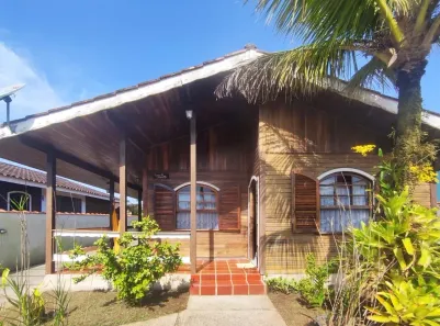 Casa de Condomínio com 5 Quartos à venda, 240m² no Morada da Praia, Bertioga