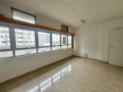 Sala Comercial à venda, 33m² no Centro, Florianópolis