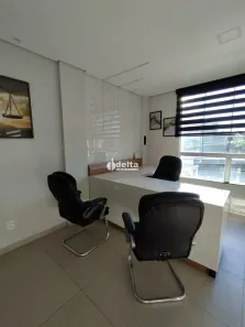 Ponto Comercial para alugar, 300m² no Tibery, Uberlândia