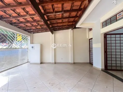 Casa com 3 Quartos para alugar, 105m² no Conjunto Habitacional dos Trabalhadores, Santa Bárbara D'Oeste