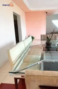 Sobrado com 5 Quartos à venda, 556m² no Jardim Amália, Caçapava